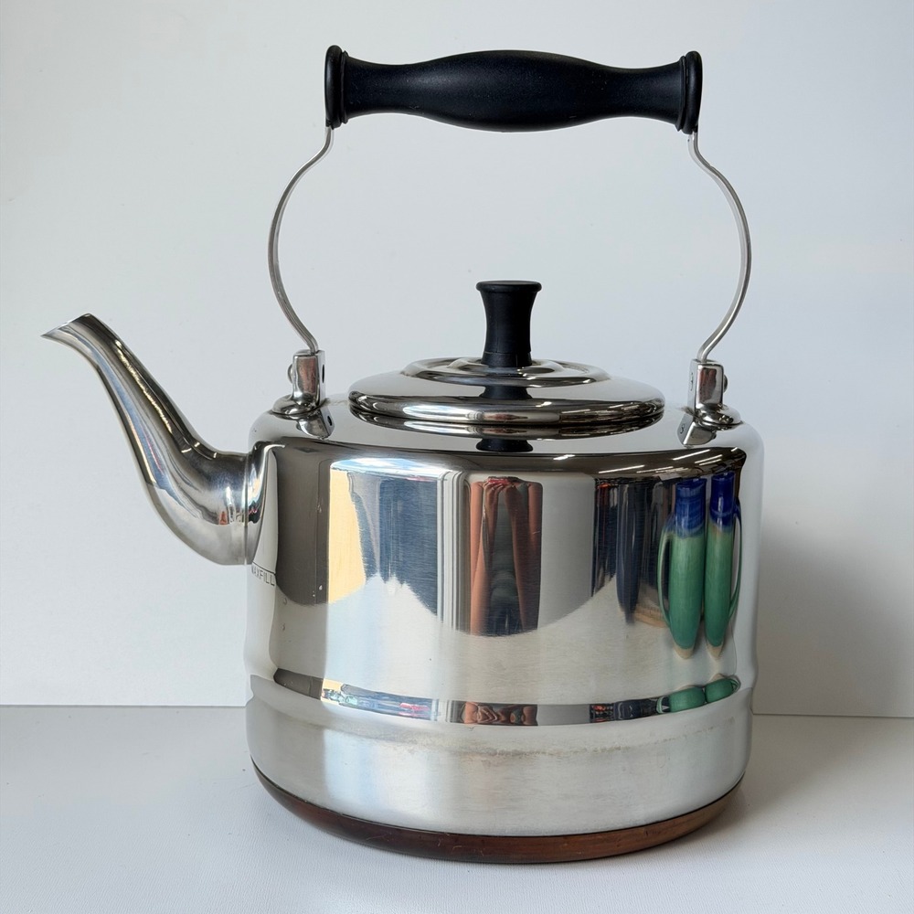 Bonjour Stainless Steel Tea Kettle 2qt Silver Copper Bottom‎ Teapot French